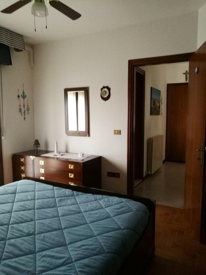 Appartamento Frontemare Azzurra Caorle Eksteriør billede